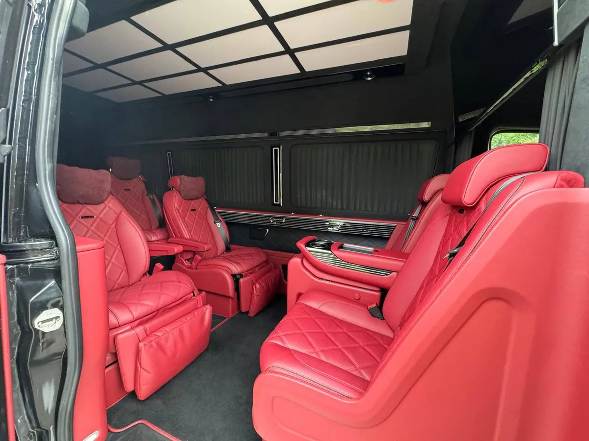 Mercedes Sprinter VIP 8+1