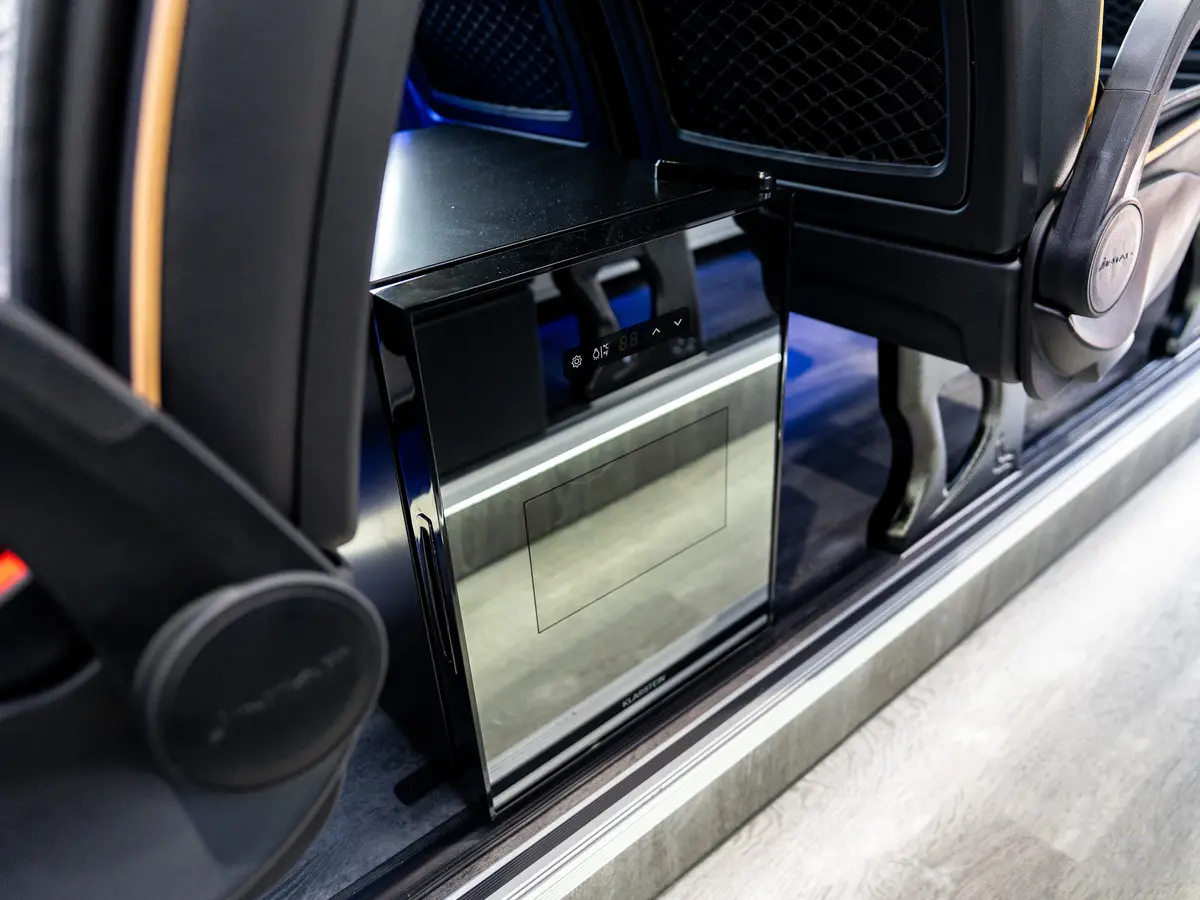 Mercedes Sprinter Luxusowy 16+2