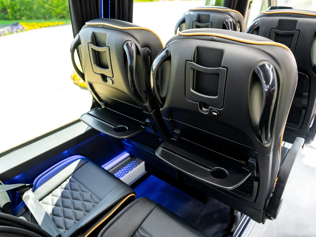 Mercedes Sprinter Luxusowy 16+2