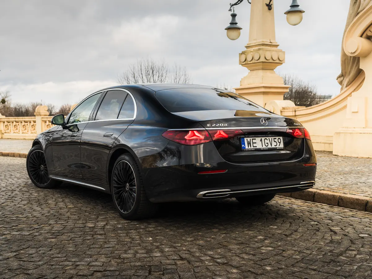 Mercedes E-Class