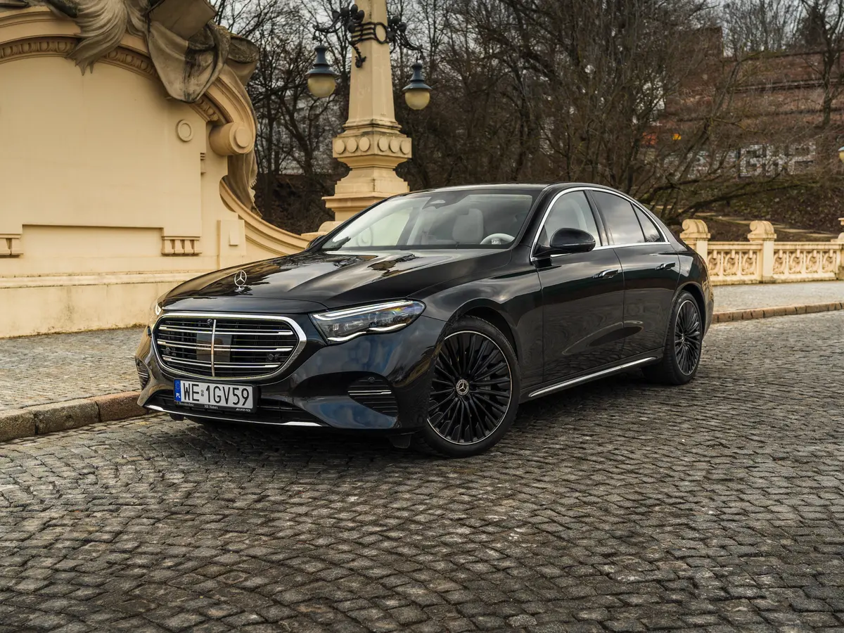 Mercedes E-Class